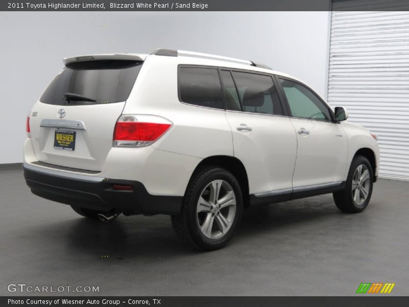Blizzard White Pearl / Sand Beige 2011 Toyota Highlander Limited