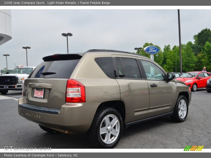 Light Khaki Metallic / Pastel Pebble Beige 2008 Jeep Compass Sport