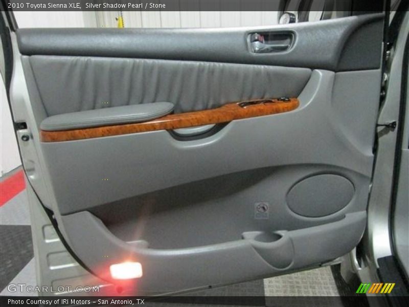 Silver Shadow Pearl / Stone 2010 Toyota Sienna XLE