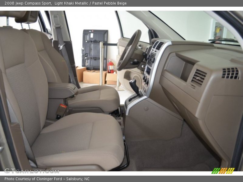 Light Khaki Metallic / Pastel Pebble Beige 2008 Jeep Compass Sport