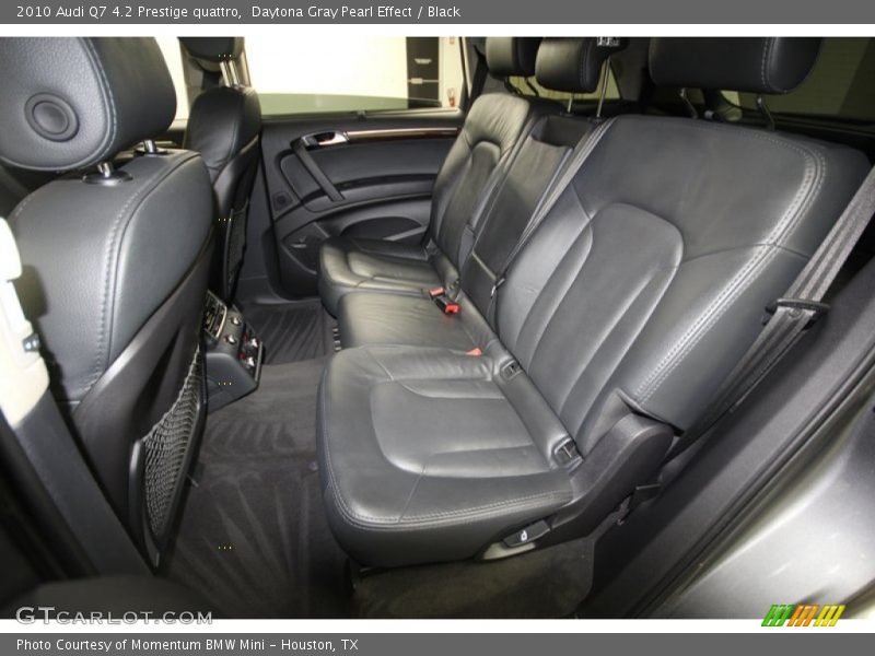 Rear Seat of 2010 Q7 4.2 Prestige quattro