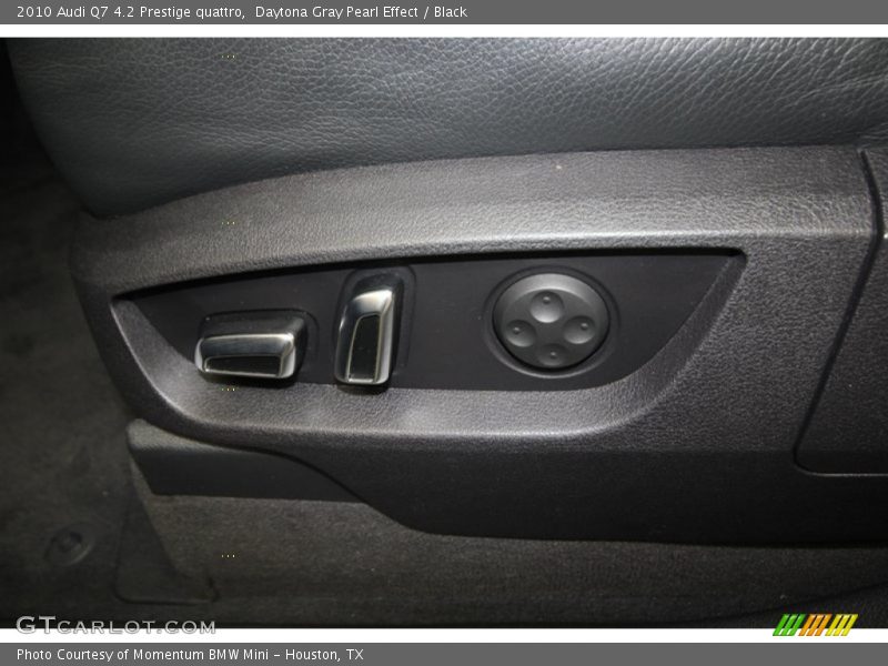 Daytona Gray Pearl Effect / Black 2010 Audi Q7 4.2 Prestige quattro
