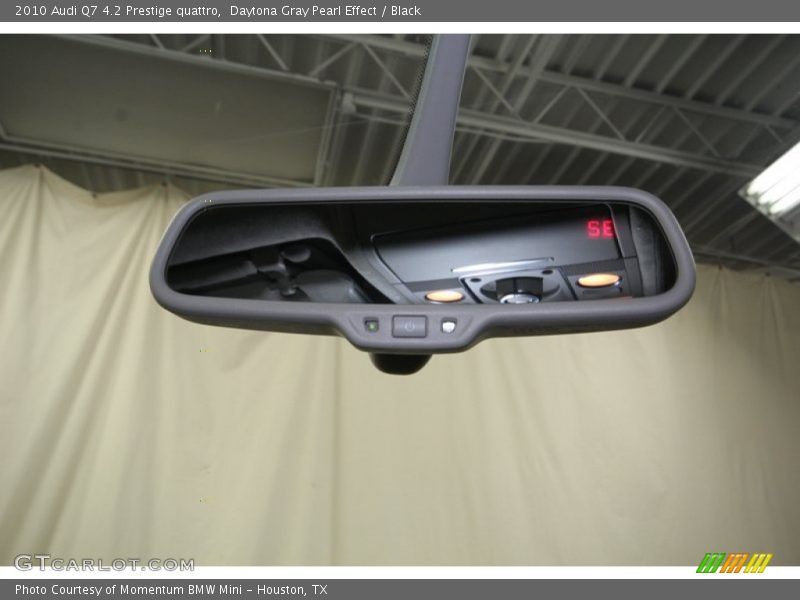 Daytona Gray Pearl Effect / Black 2010 Audi Q7 4.2 Prestige quattro