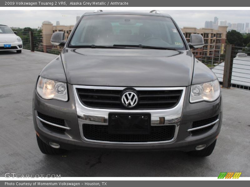 Alaska Grey Metallic / Anthracite 2009 Volkswagen Touareg 2 VR6