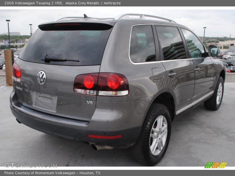 Alaska Grey Metallic / Anthracite 2009 Volkswagen Touareg 2 VR6