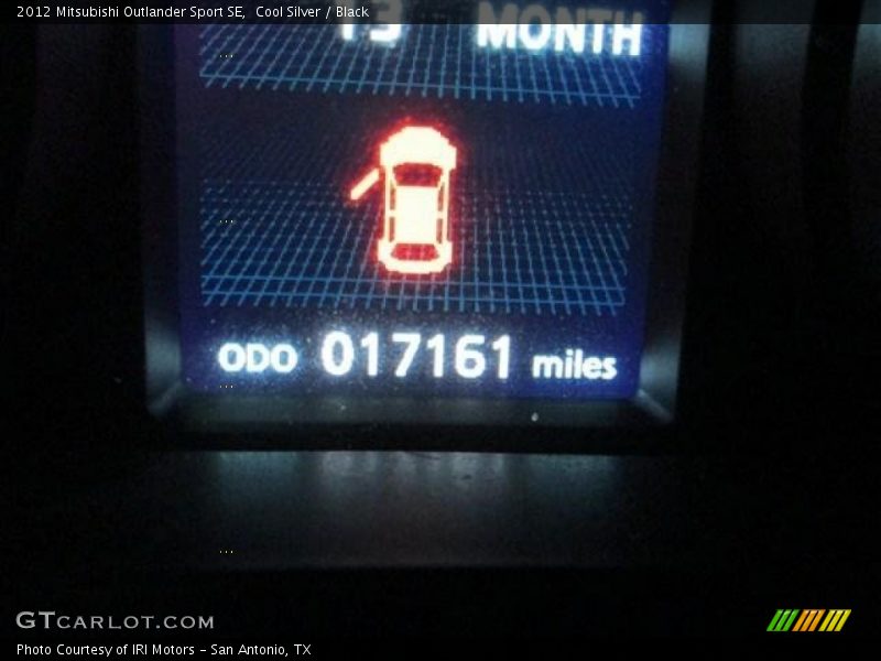 Cool Silver / Black 2012 Mitsubishi Outlander Sport SE