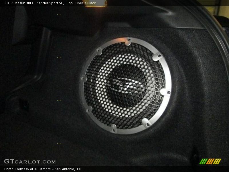 Cool Silver / Black 2012 Mitsubishi Outlander Sport SE