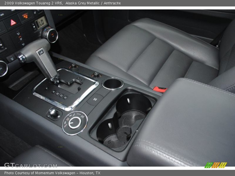 Alaska Grey Metallic / Anthracite 2009 Volkswagen Touareg 2 VR6