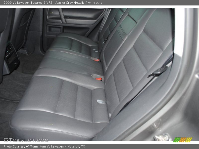 Alaska Grey Metallic / Anthracite 2009 Volkswagen Touareg 2 VR6