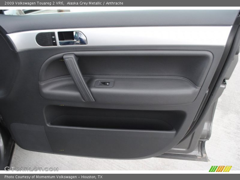 Alaska Grey Metallic / Anthracite 2009 Volkswagen Touareg 2 VR6