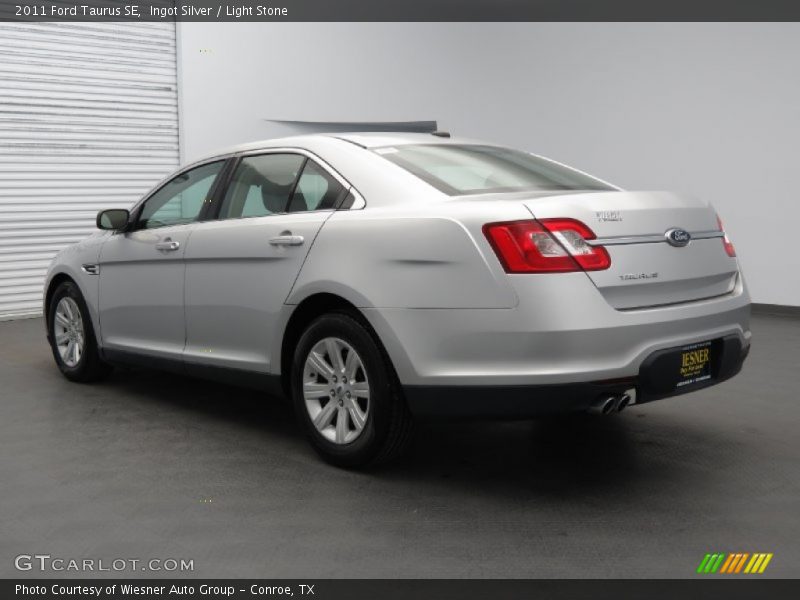 Ingot Silver / Light Stone 2011 Ford Taurus SE