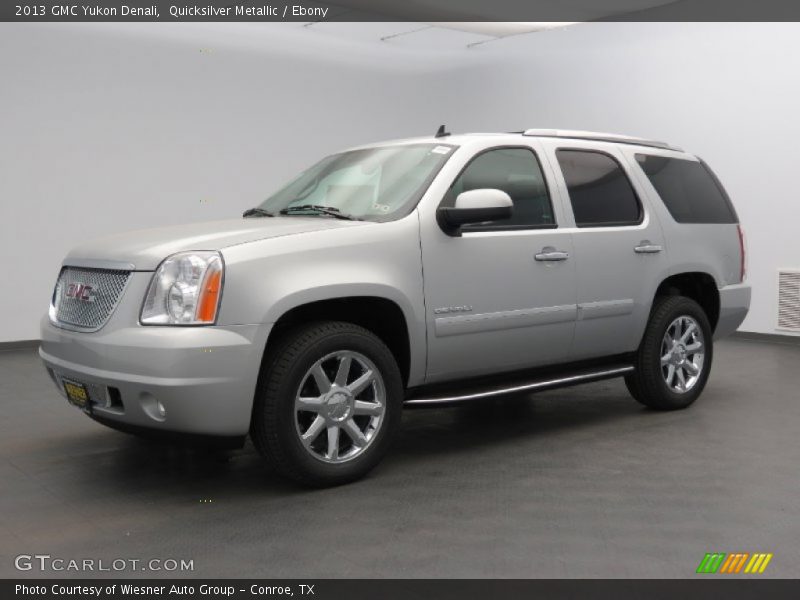 Front 3/4 View of 2013 Yukon Denali