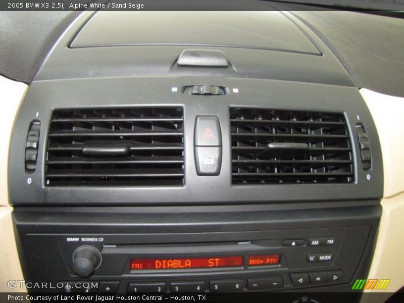 Alpine White / Sand Beige 2005 BMW X3 2.5i