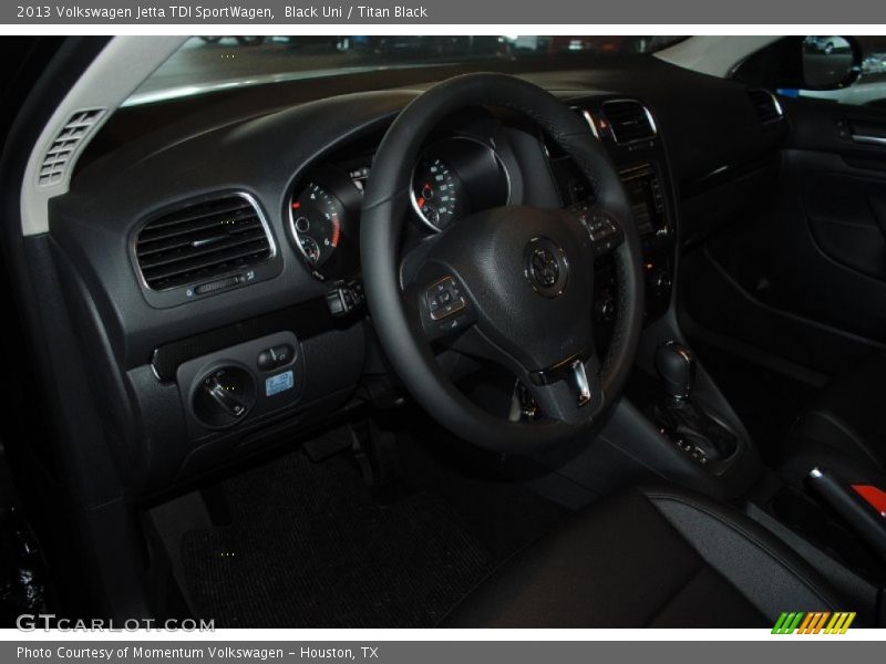 Black Uni / Titan Black 2013 Volkswagen Jetta TDI SportWagen
