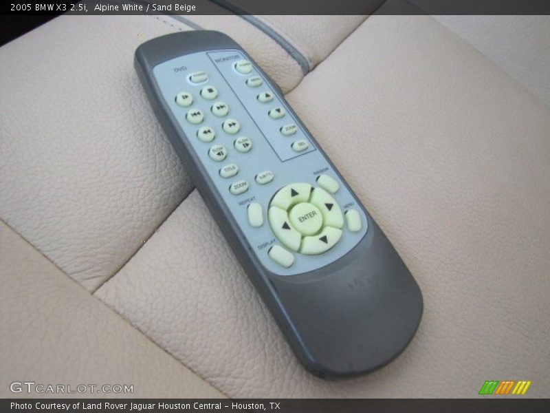 Alpine White / Sand Beige 2005 BMW X3 2.5i