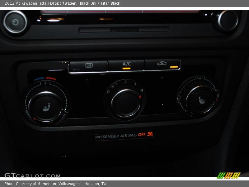 Black Uni / Titan Black 2013 Volkswagen Jetta TDI SportWagen