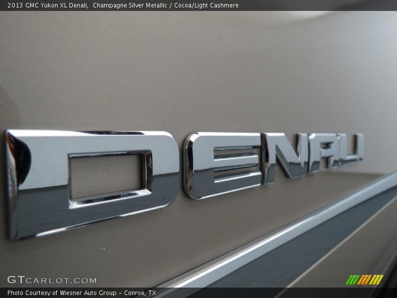 Champagne Silver Metallic / Cocoa/Light Cashmere 2013 GMC Yukon XL Denali