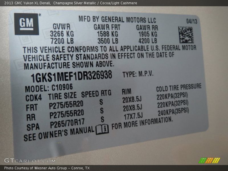 Champagne Silver Metallic / Cocoa/Light Cashmere 2013 GMC Yukon XL Denali