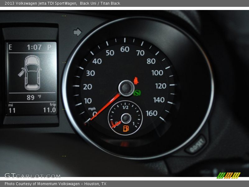 Black Uni / Titan Black 2013 Volkswagen Jetta TDI SportWagen