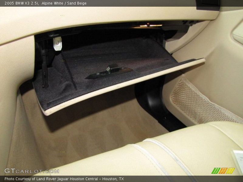 Alpine White / Sand Beige 2005 BMW X3 2.5i