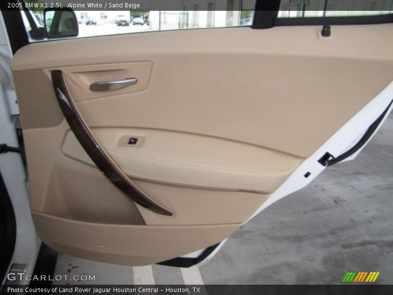 Alpine White / Sand Beige 2005 BMW X3 2.5i
