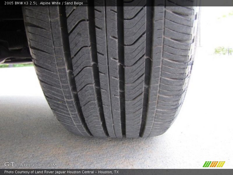 Alpine White / Sand Beige 2005 BMW X3 2.5i