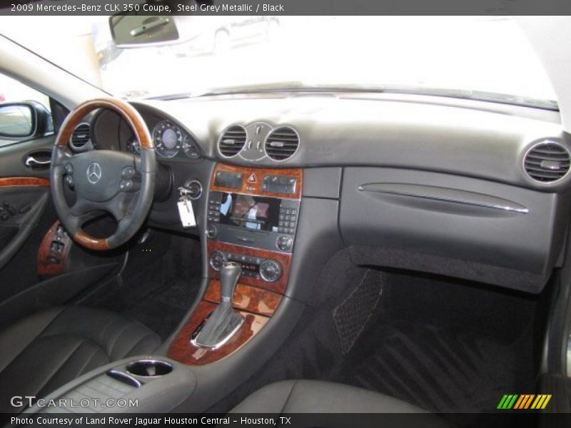 Dashboard of 2009 CLK 350 Coupe