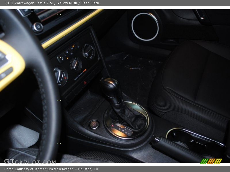 Yellow Rush / Titan Black 2013 Volkswagen Beetle 2.5L