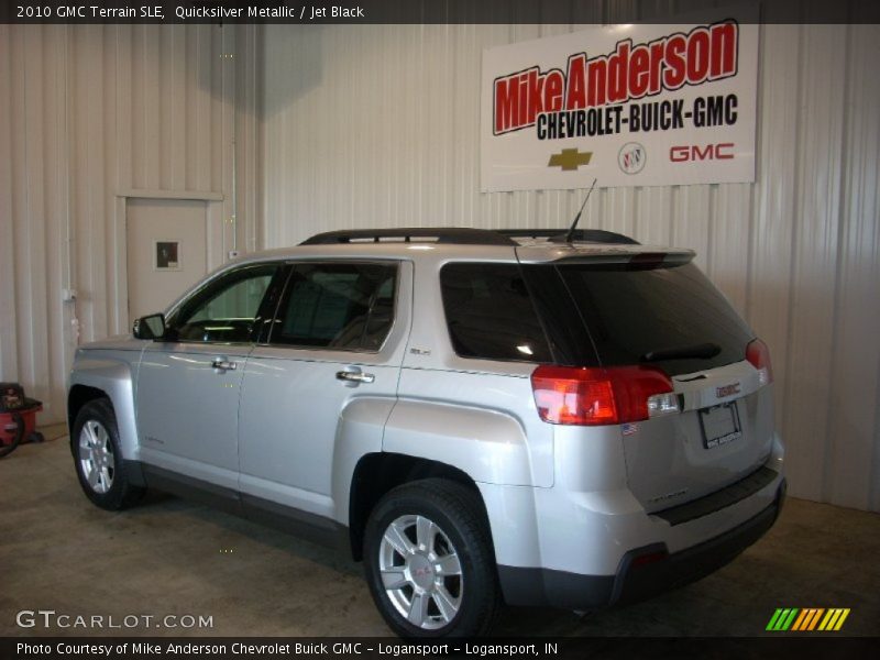 Quicksilver Metallic / Jet Black 2010 GMC Terrain SLE