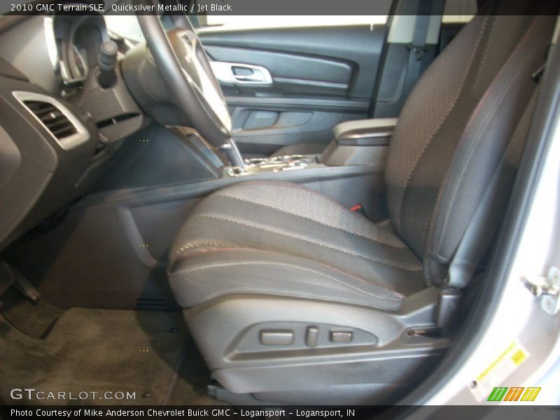 Quicksilver Metallic / Jet Black 2010 GMC Terrain SLE