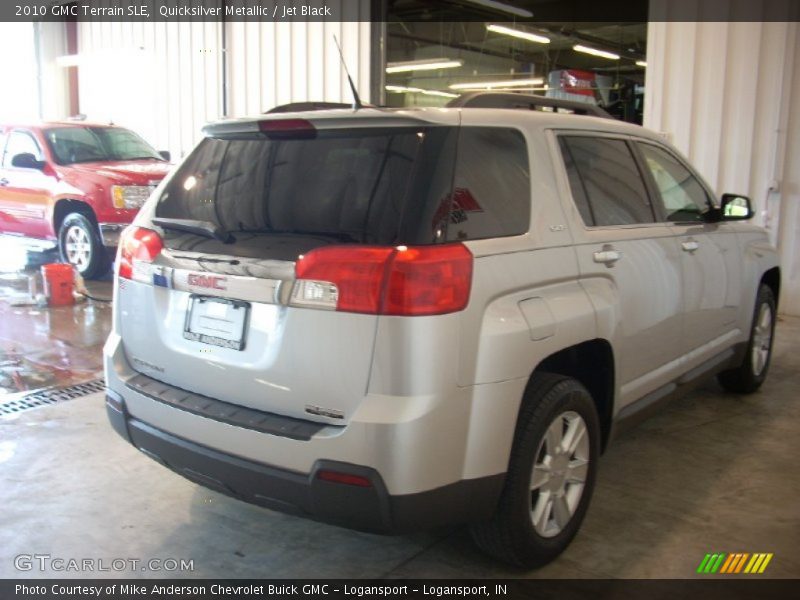 Quicksilver Metallic / Jet Black 2010 GMC Terrain SLE