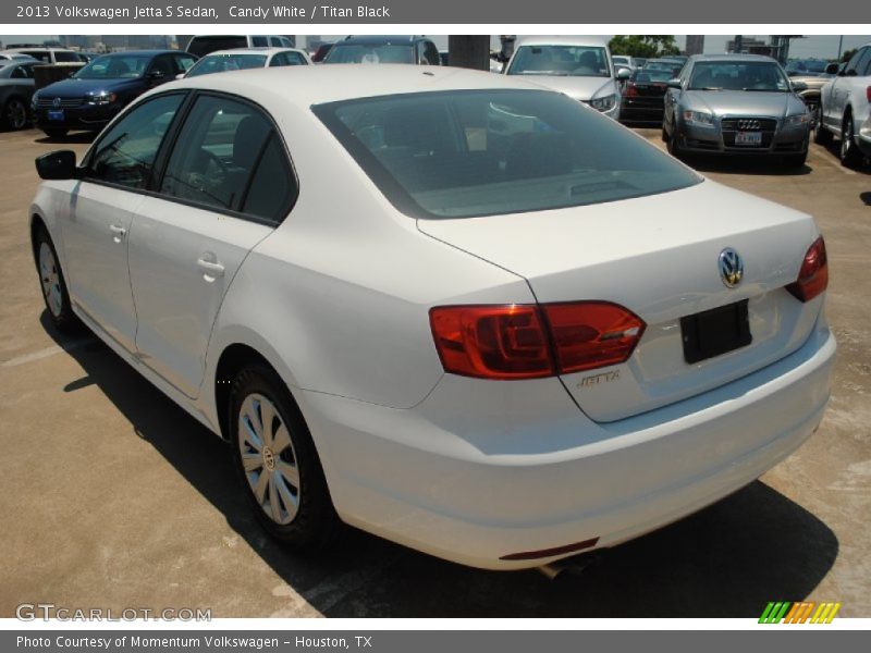 Candy White / Titan Black 2013 Volkswagen Jetta S Sedan