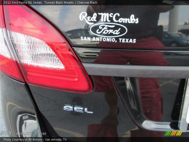 Tuxedo Black Metallic / Charcoal Black 2012 Ford Fiesta SEL Sedan