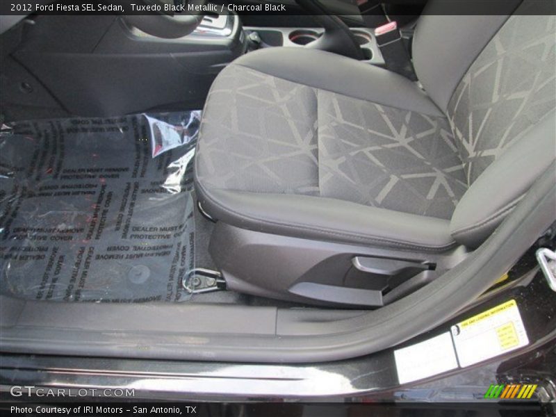 Tuxedo Black Metallic / Charcoal Black 2012 Ford Fiesta SEL Sedan