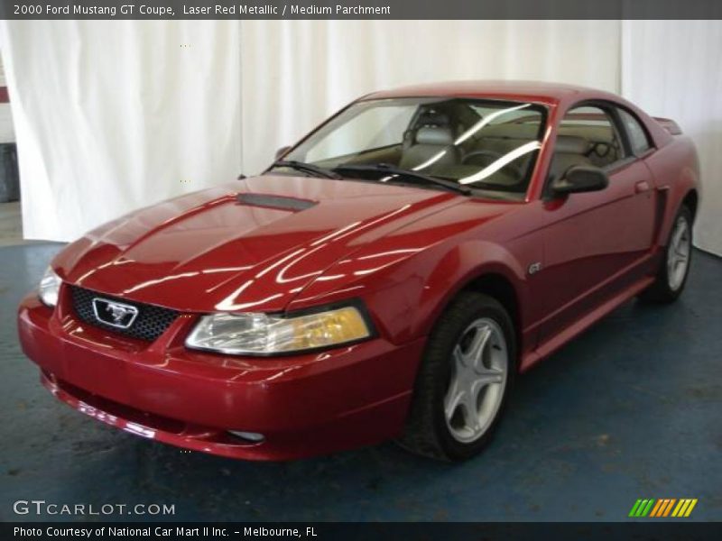 Laser Red Metallic / Medium Parchment 2000 Ford Mustang GT Coupe