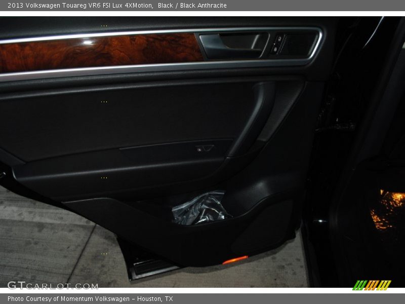 Black / Black Anthracite 2013 Volkswagen Touareg VR6 FSI Lux 4XMotion