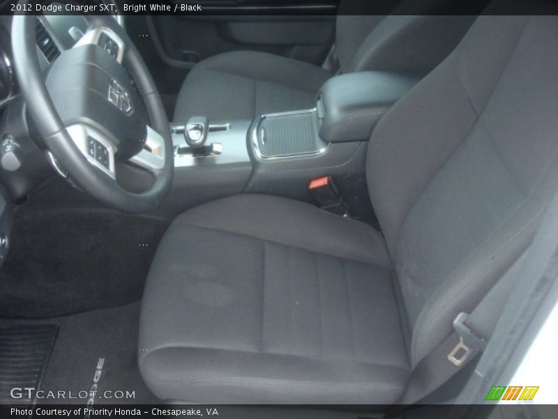 Bright White / Black 2012 Dodge Charger SXT