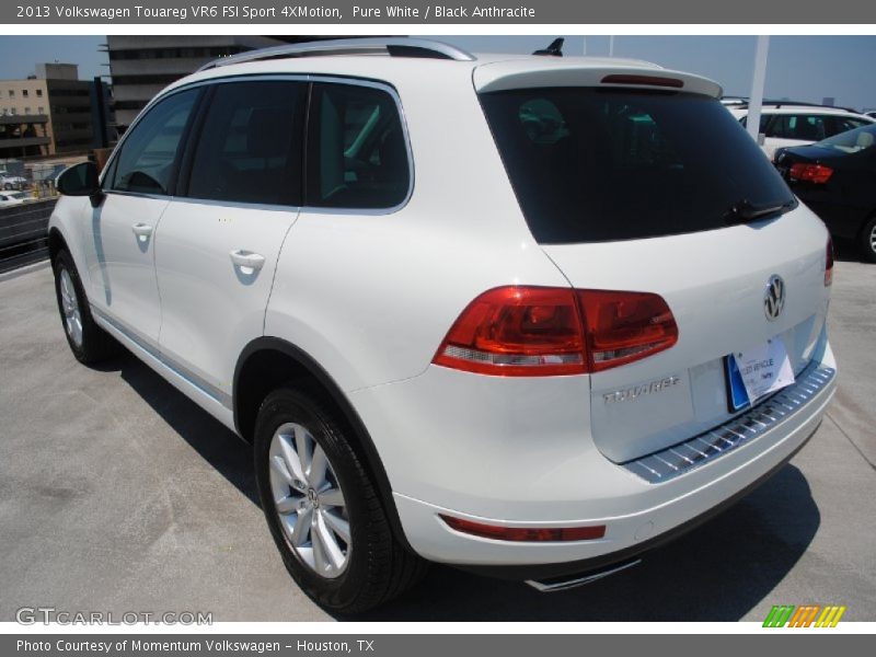 Pure White / Black Anthracite 2013 Volkswagen Touareg VR6 FSI Sport 4XMotion