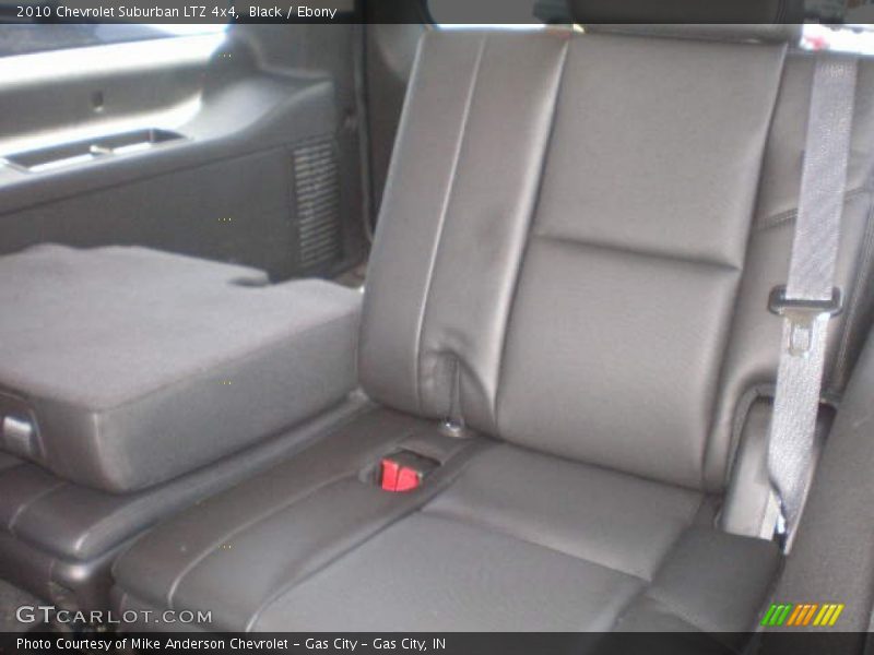 Black / Ebony 2010 Chevrolet Suburban LTZ 4x4