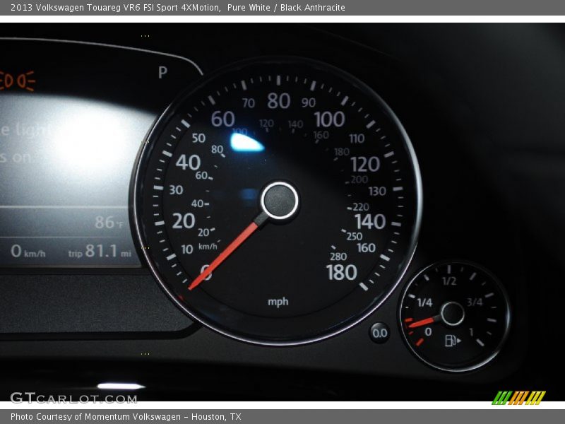 Pure White / Black Anthracite 2013 Volkswagen Touareg VR6 FSI Sport 4XMotion