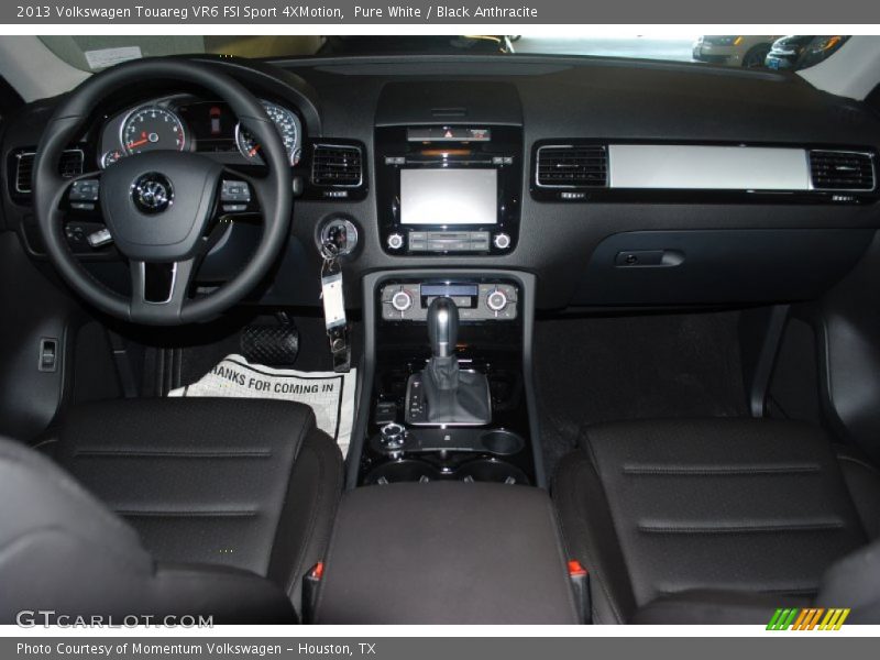 Pure White / Black Anthracite 2013 Volkswagen Touareg VR6 FSI Sport 4XMotion