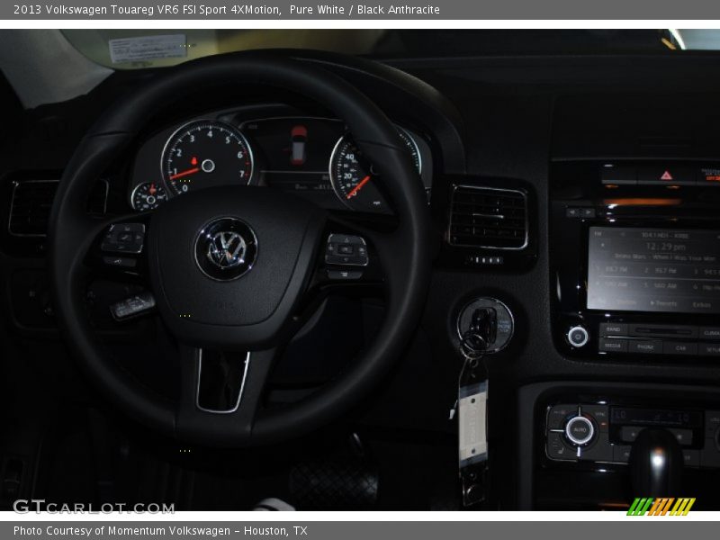 Pure White / Black Anthracite 2013 Volkswagen Touareg VR6 FSI Sport 4XMotion