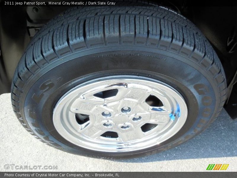 Mineral Gray Metallic / Dark Slate Gray 2011 Jeep Patriot Sport