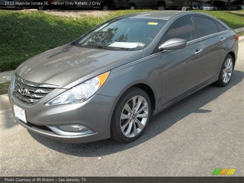 Harbor Gray Metallic / Gray 2013 Hyundai Sonata SE