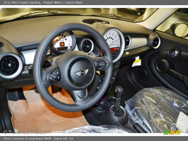 Pepper White / Carbon Black 2013 Mini Cooper Hardtop