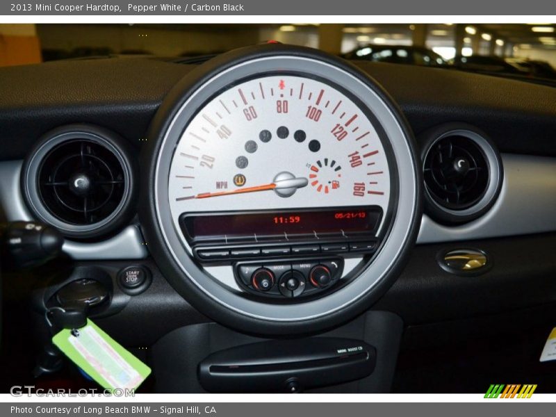 Pepper White / Carbon Black 2013 Mini Cooper Hardtop