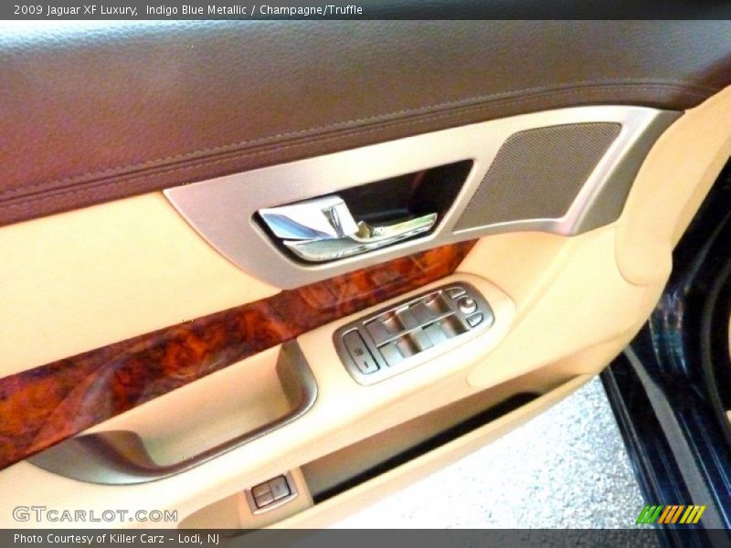 Indigo Blue Metallic / Champagne/Truffle 2009 Jaguar XF Luxury