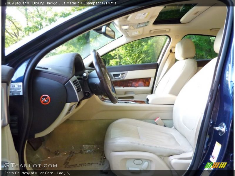 Indigo Blue Metallic / Champagne/Truffle 2009 Jaguar XF Luxury