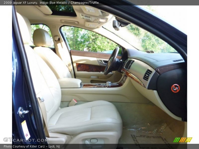 Indigo Blue Metallic / Champagne/Truffle 2009 Jaguar XF Luxury