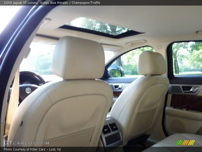 Indigo Blue Metallic / Champagne/Truffle 2009 Jaguar XF Luxury